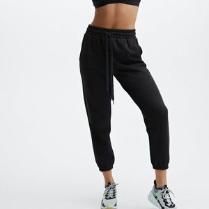 Fabletics Go-To Classic Sweatpant Short Black Small New NWT